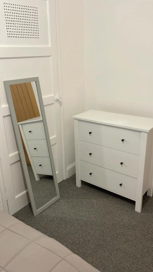 Small Room In Horfield 3 Bristol Eksteriør billede