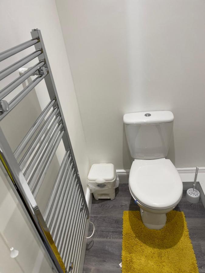 Small Room In Horfield 3 Bristol Eksteriør billede